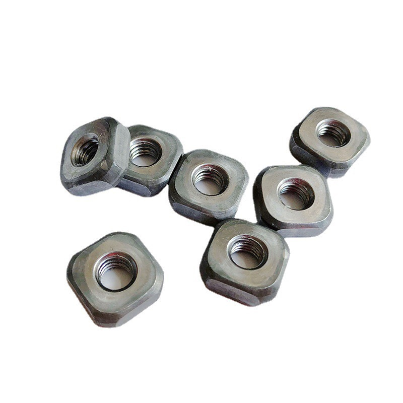 Material Selection for Fasteners in Chemical Vessels